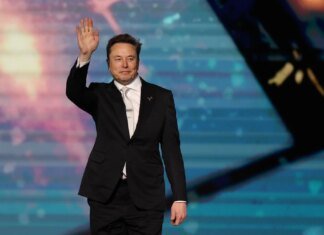 Акции SpaceX упали на 5% после первого отчёта, несмотря на рекордный рост доходов