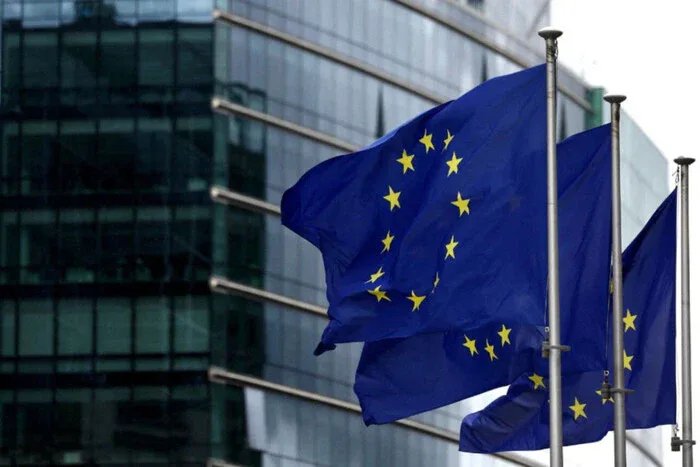 ЕС будет искать решение для покрытия дефицита бюджета Минобороны Украины в размере 27 млрд долларов