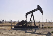 Азиатские акции готовятся к росту, а нефть дешевеет на фоне переговоров США и Ирана