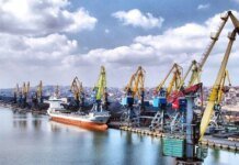 Украина работает над восстановлением работы портов в режиме 24/7 — Корецкий