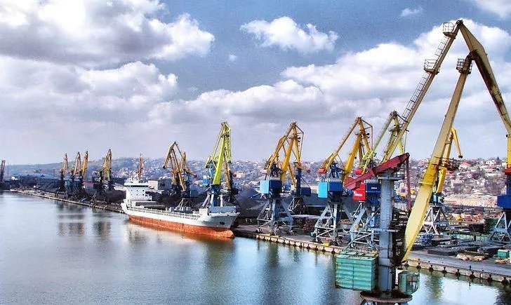 Украина работает над восстановлением работы портов в режиме 24/7 — Корецкий