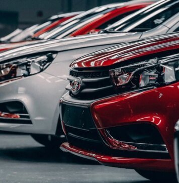 Украинцы стали чаще выбирать бензиновые, дизельные и гибридные автомобили вместо электромобилей