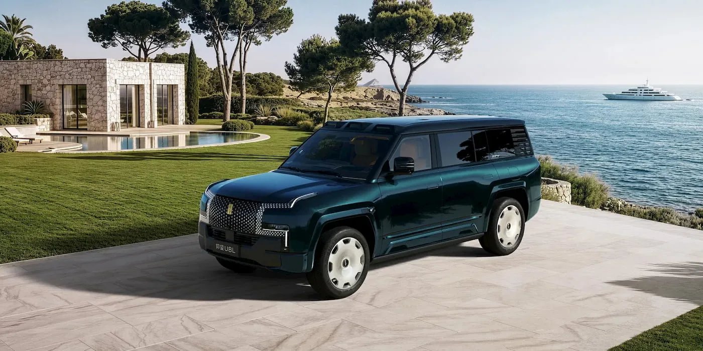 BYD расширяет линейку Yangwang U8L новым флагманским кроссовером