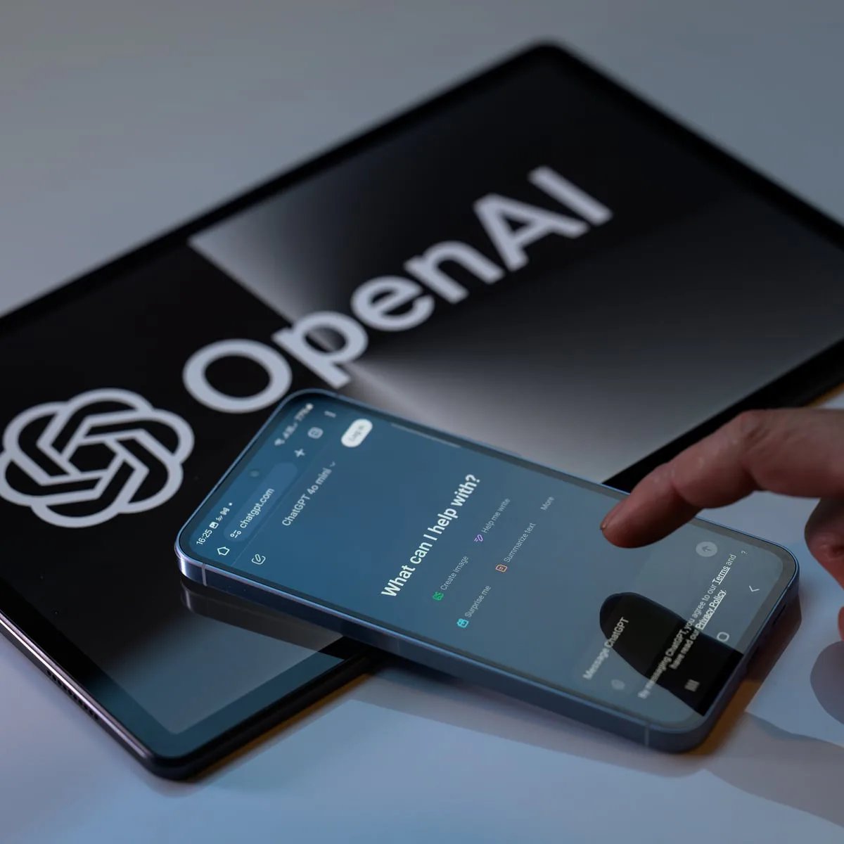 OpenAI представила обновление ChatGPT с новыми моделями и режимом более глубокого анализа