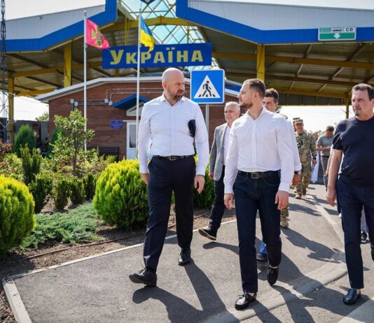 Молдова готовит предложения о возможности предоставления Украине 20 локомотивов — Калашник