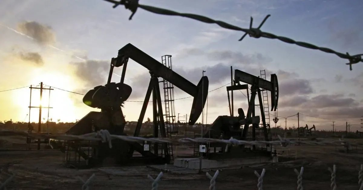 Цены на нефть выросли из-за отказа Ирана от переговоров с США