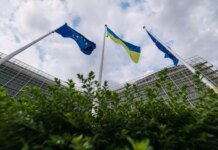 ЕС находится в контакте с Украиной по поводу €220 млн гранта для фермеров и следит за ситуацией в Чёрном море на фоне атак рф