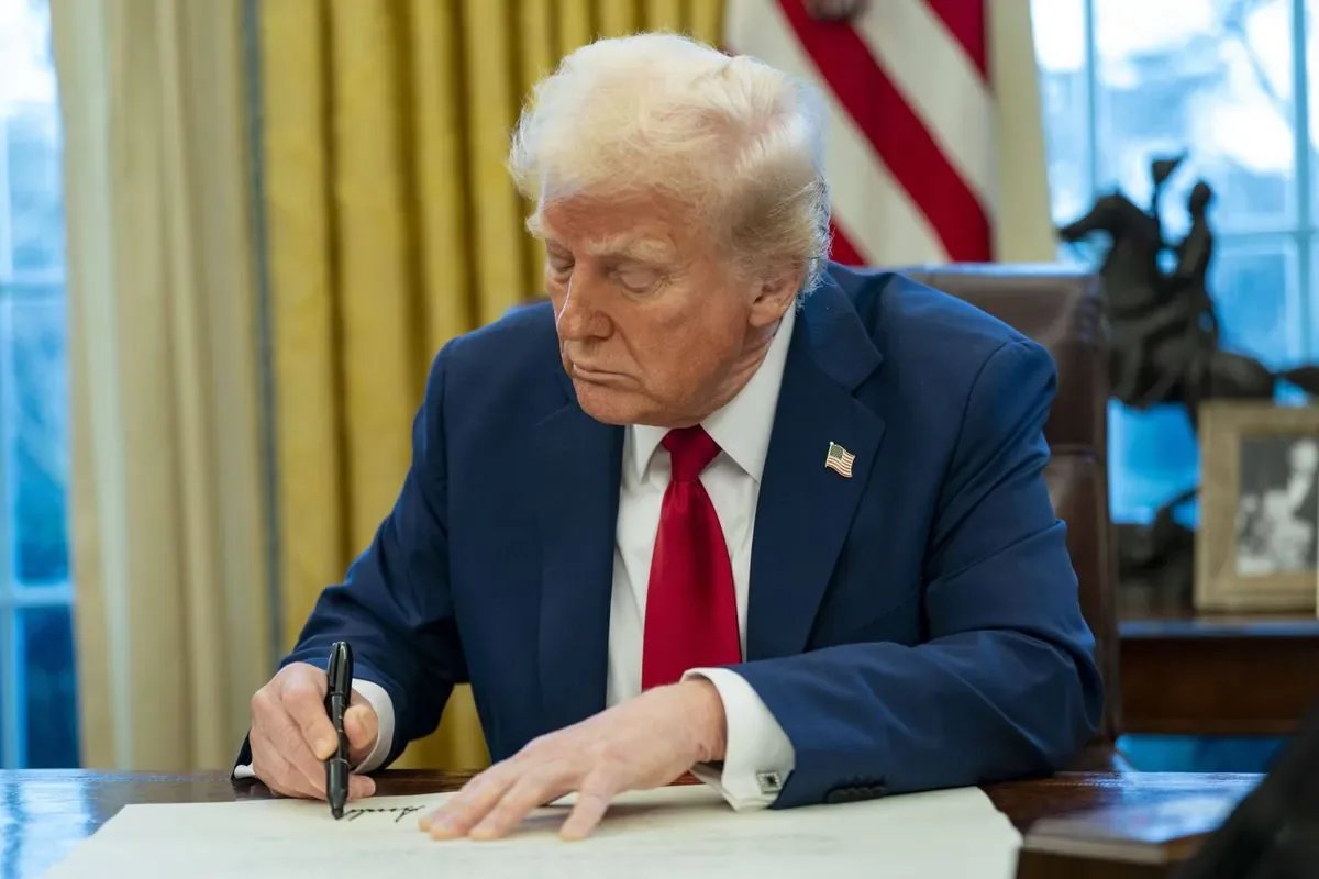 Трамп ввёл пошлины на импорт дронов и комплектующих к ним