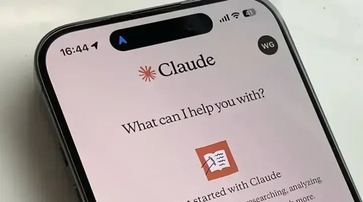 Доход создателя Claude за квартал вырос в 14 раз на фоне гонки ИИ