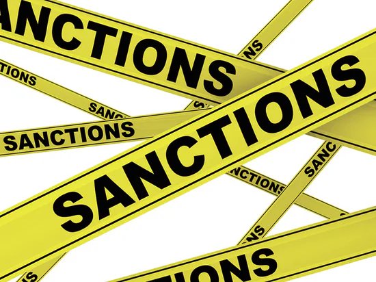 Компании группы "Русал", чиновники рф и авторы мультсериала "Маша и Медведь" — кто попал под новые санкции Украины