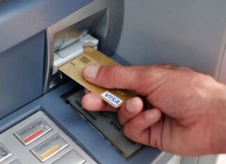 Как снять наличные в Украине в 2026 году: доступные способы, комиссии и правила безопасности