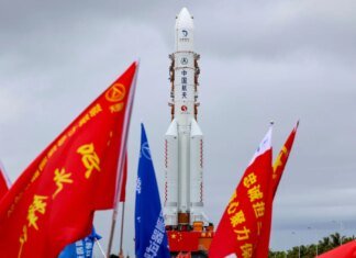 Китай внезапно отложил амбициозную миссию на Луну по поиску водяного льда