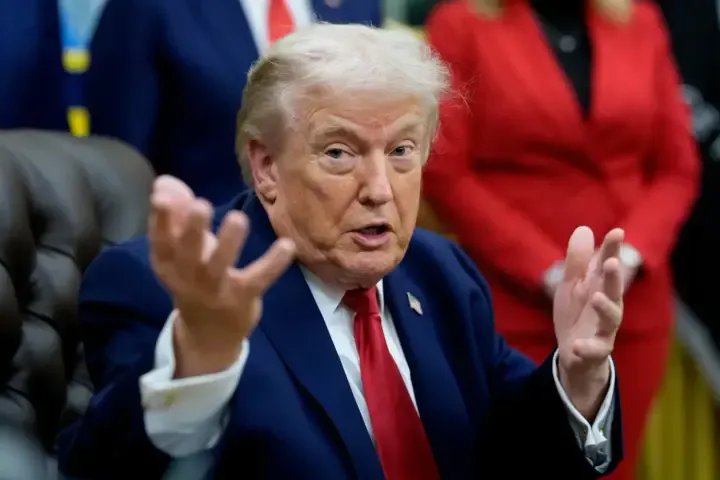Трамп пригрозил новым 50%-ным тарифом на канадские автомобили, автозапчасти и сталь
