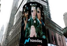 Трамп в июне приобрёл акции SpaceX на сумму до $50 тысяч