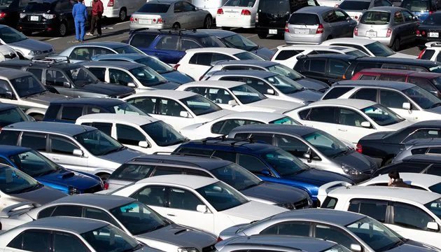 Импорт легковых автомобилей в Украину сократился на 17%