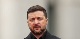 «Просто твари». Зеленский пообещал ответ на удар по ТЦ в Кривом Роге