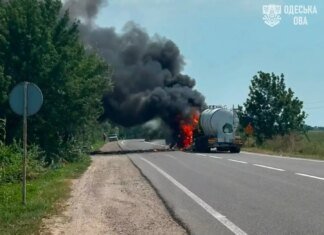 Россия атаковала грузовик с цистерной в Одесской области: двое погибших, трое раненых