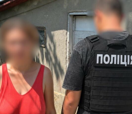 Почти 2700 кустов мака на одном дворе: в Одесской области будут судить трех «наркоаграриев»