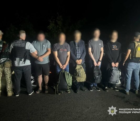 Поездка в Молдову за 700 долларов: в Одесской области водитель не довез четырех «клиентов»