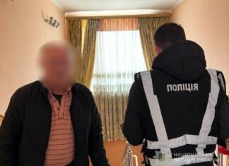 Отомстил жене пожаром: в Одесской области мужчина поджег ее квартиру