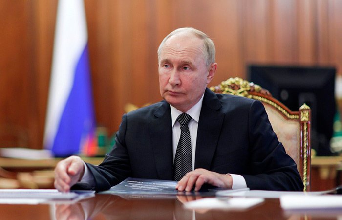 Предвыборная паранойя: Путин расправляется с «оппозицией» на фоне собственных низких рейтингов — The Telegraph