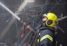 Ночной пожар в Одессе унес жизни мужчины: тело нашли в квартире многоэтажки
