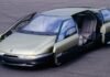 С камерами, телевизорами и компьютером: каким был первый Renault Megane 1988 года (фото)