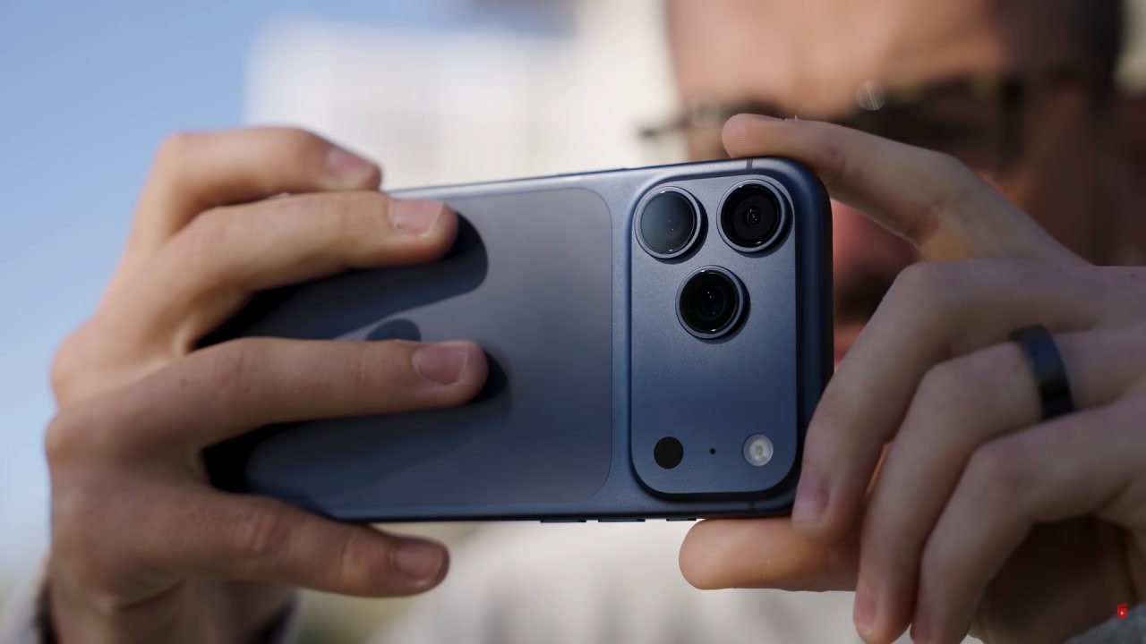 Не Motorola и не Samsung: этот смартфон признан самым сложным в ремонте (фото)
