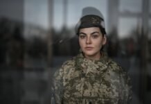 «В пехоту на Донбасс»: в бригаде «Рарог» заявили об угрозах военнослужащей после ссоры с Михайловой