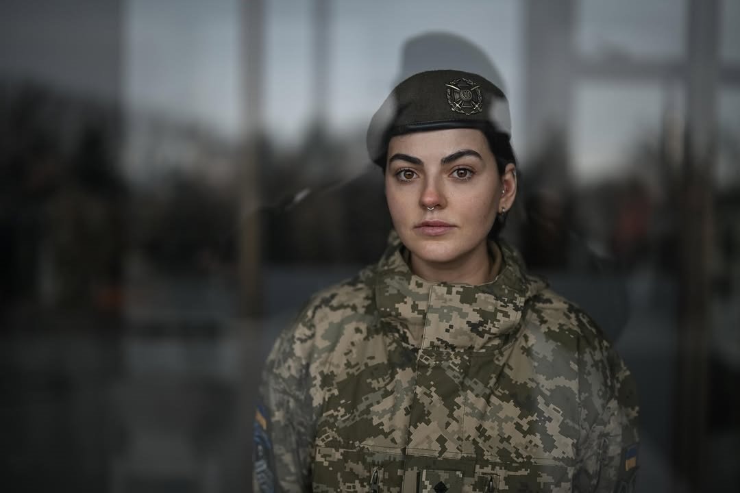 «В пехоту на Донбасс»: в бригаде «Рарог» заявили об угрозах военнослужащей после ссоры с Михайловой