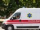 Во Львове две BMW сбили отца и 8-летнюю дочь, переходивших на красный свет