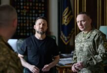 Зеленский вместе с Драпатым посетили фронт в направлении контрнаступления ВСУ