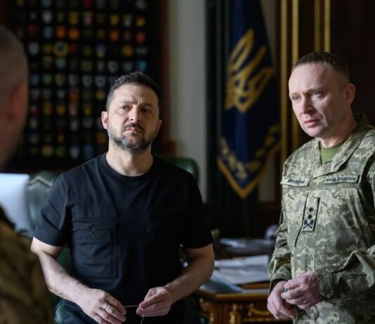 Зеленский вместе с Драпатым посетили фронт в направлении контрнаступления ВСУ