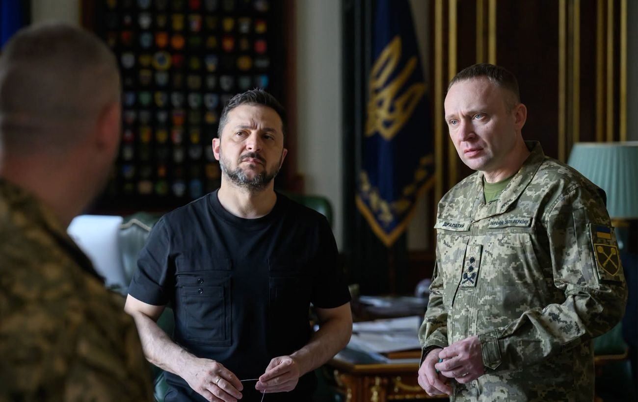 Зеленский вместе с Драпатым посетили фронт в направлении контрнаступления ВСУ
