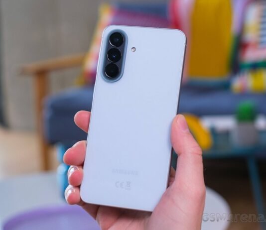 Лучшие телефоны для покупки вместо моделей Redmi: Poco, Samsung Galaxy и Pixel (фото)