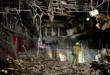 В Днепре российские дроны атаковали большой ТЦ: что известно (фото)
