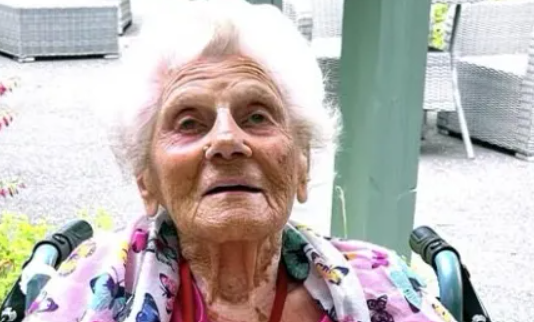 Пережила даже своих детей: самая старшая 117-летняя женщина в мире назвала секрет своего долголетия