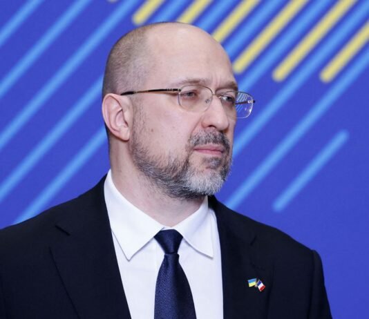 Легкой зима не будет: Шмыгаль рассказал, как Украина готовит энергосистему