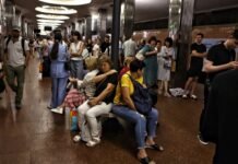 В Киеве слышны взрывы во время воздушной тревоги из-за дронов