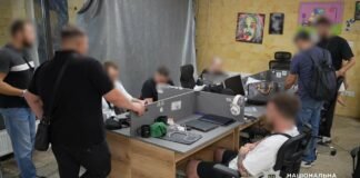 Десятки обысков и сотни техники: в Одессе разоблачили мошеннические офисы