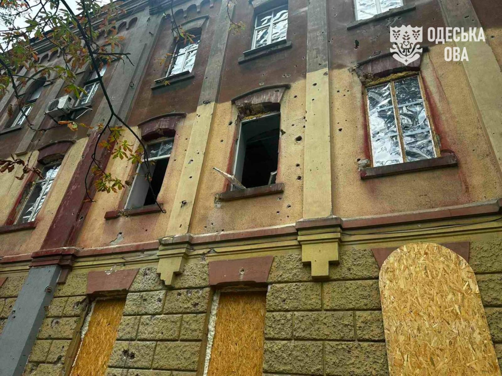 Враг более 7 часов атаковал Одессу и область: пострадали три человека — ОБНОВЛЯЕТСЯ