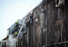Черный дым над Одессой: масштабный пожар охватил складское здание