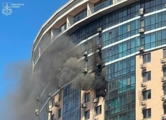 Взрывы в Одессе: дрон попал в жилой дом, есть пострадавшие — ОБНОВЛЯЕТСЯ