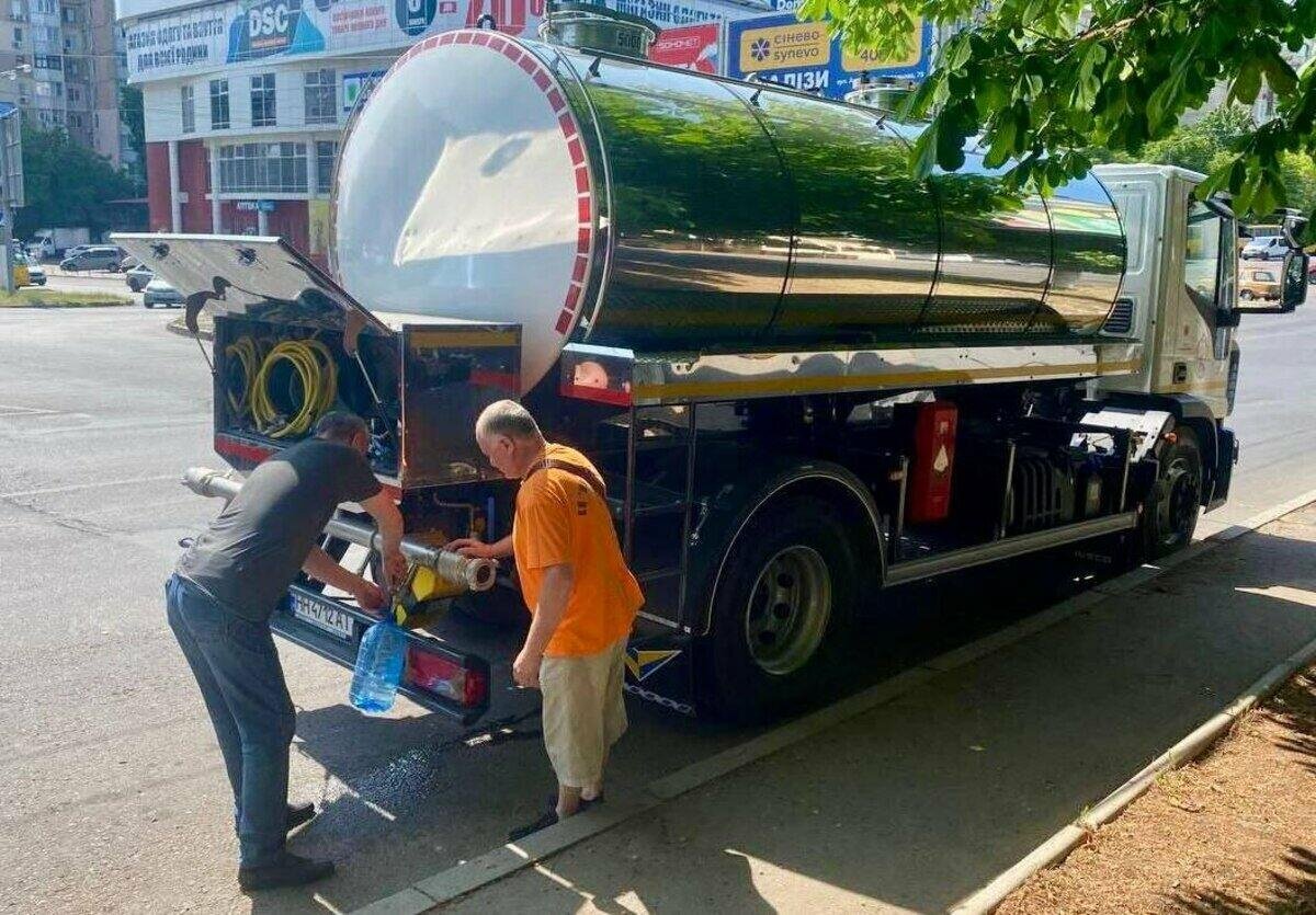 Без воды после атаки: где в Одессе можно набрать питьевую воду 9 августа — ОБНОВЛЯЕТСЯ