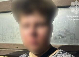 «Девушка» из мессенджера довела до поджога: в Одессе 19-летний парень получил опасную задачу