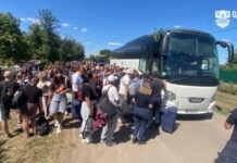 Новая атака на поезд в Одесской области: более 500 пассажиров эвакуировали, пострадал ребенок