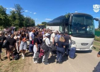 Новая атака на поезд в Одесской области: более 500 пассажиров эвакуировали, пострадал ребенок
