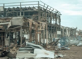 В селе Мила повреждено около 300 объектов, начато восстановление, — КМВА