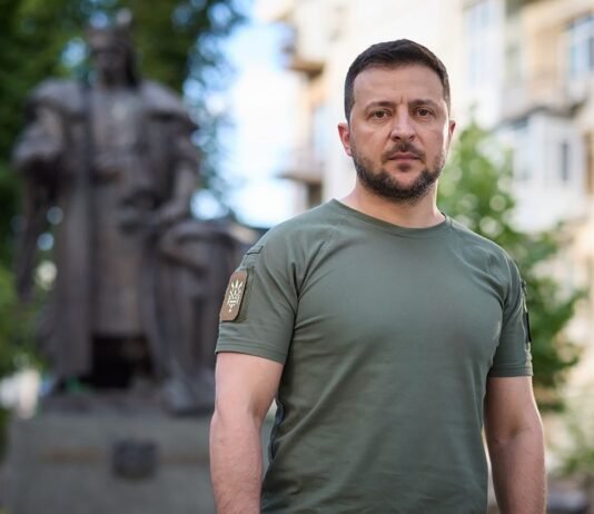 В Киеве появится памятник Ивану Мазепе: Зеленский подписал указ
