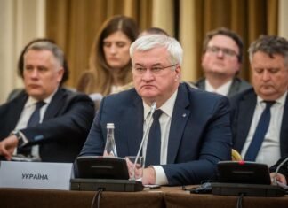 Растущие расходы на оборону Украины должны покрывать активы РФ, — Сибига